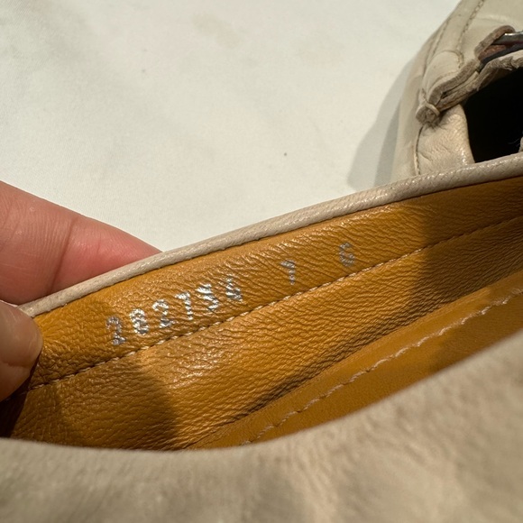Authentic Gucci loafers - Picture 9 of 11